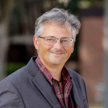 Carlos Casanova